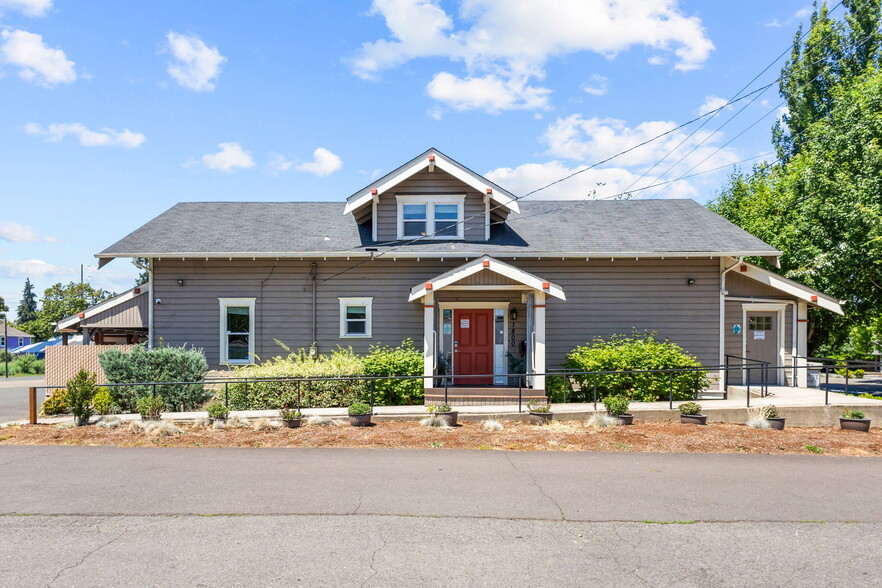 1800 State St, Salem, OR for sale - Building Photo - Image 1 of 24