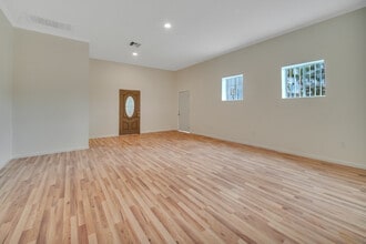 1830 Rosecrans ave, Gardena, CA for lease Interior Photo- Image 2 of 14
