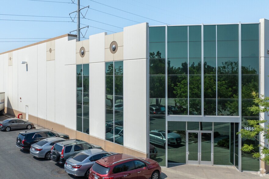 14651 Yorba Ave, Chino, CA for lease - Primary Photo - Image 1 of 4