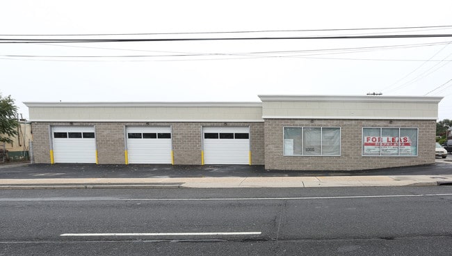 More details for 1000 Fulton St, Farmingdale, NY - Industrial for Lease