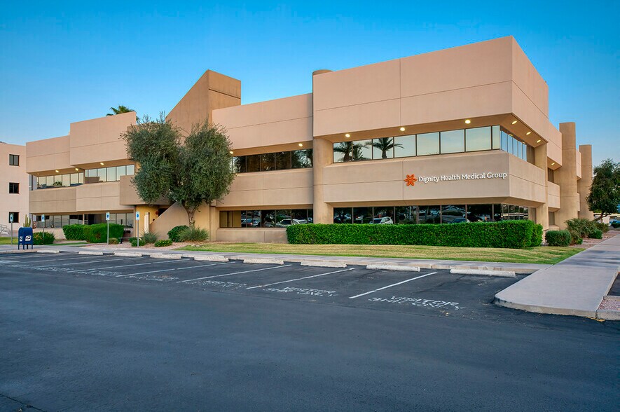 485 S Dobson Rd, Chandler, AZ à louer - Photo du bâtiment - Image 2 de 10