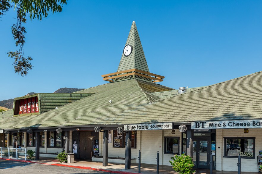 28888-28914 Roadside Dr, Agoura Hills, CA à louer - Photo du bâtiment - Image 2 de 41