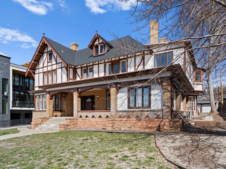 1127 E South Temple, Salt Lake City, UT à vendre - Photo du bâtiment - Image 2 de 17