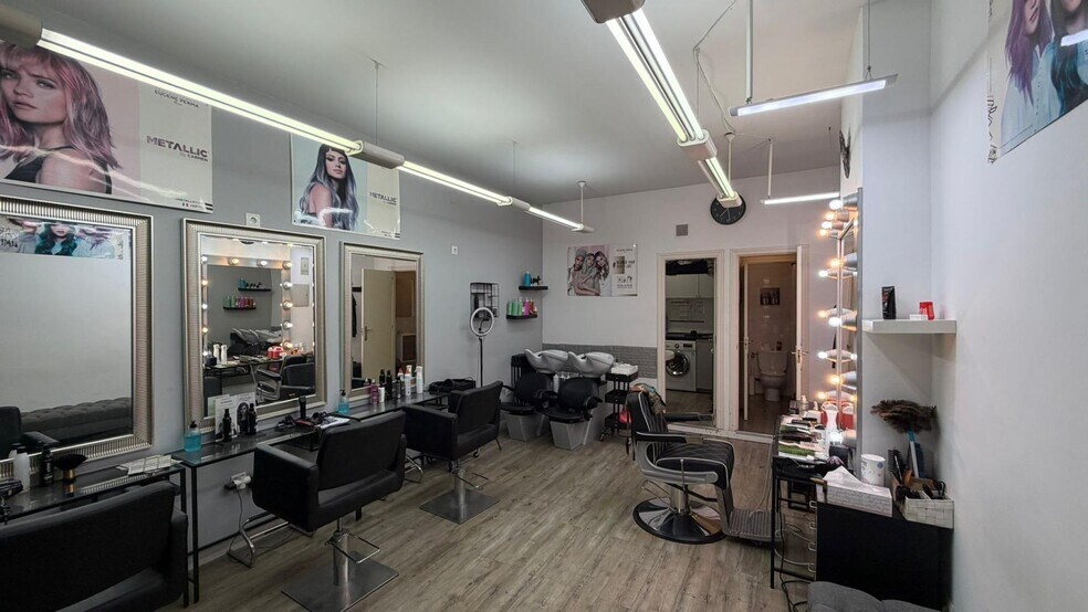 Retail in Leganés, Madrid for lease - Interior Photo - Image 2 of 4