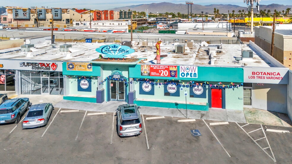 2021 E Charleston Blvd, Las Vegas, NV for lease - Building Photo - Image 1 of 21