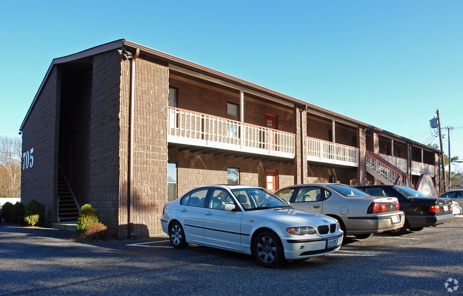 705 White Horse Pike, Absecon, NJ for lease - Building Photo - Image 3 of 6