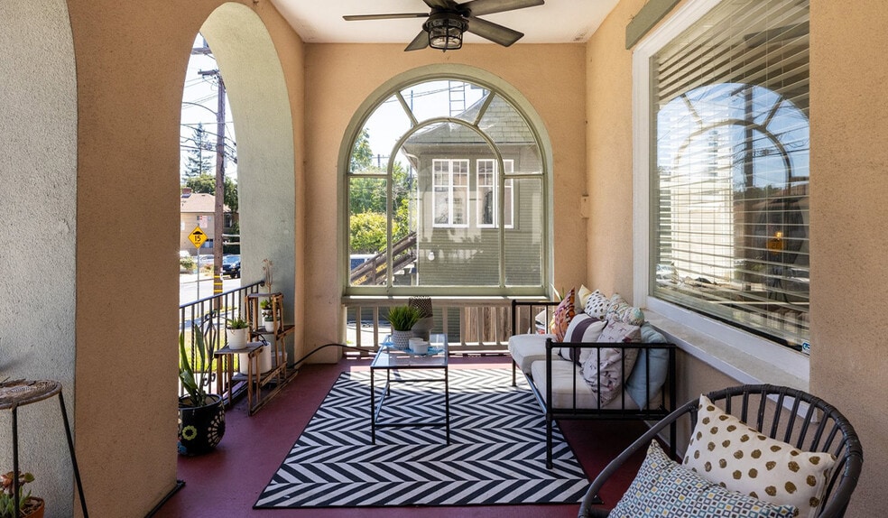 435 Vernon St, Oakland, CA for sale - Building Photo - Image 2 of 17