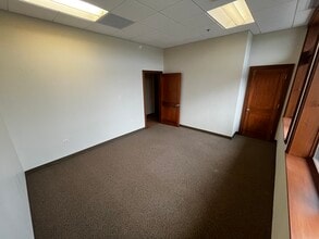 3380 Lacrosse Ln, Naperville, IL à louer Photo intérieure- Image 2 de 7