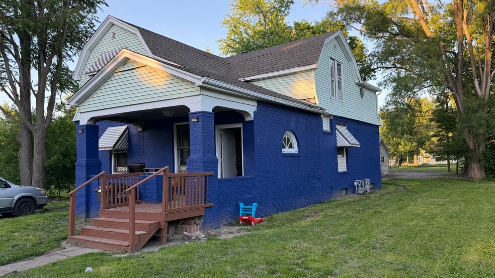 716 Robinson St, Danville, IL for sale - Building Photo - Image 1 of 5