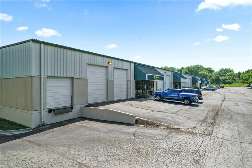 1053-1071 W Innovation Dr, Kearney, MO for lease - Building Photo - Image 2 of 15