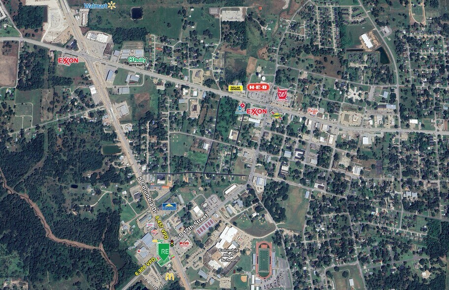 801 S 17th St, West Columbia, TX à louer - Aérien - Image 2 de 3