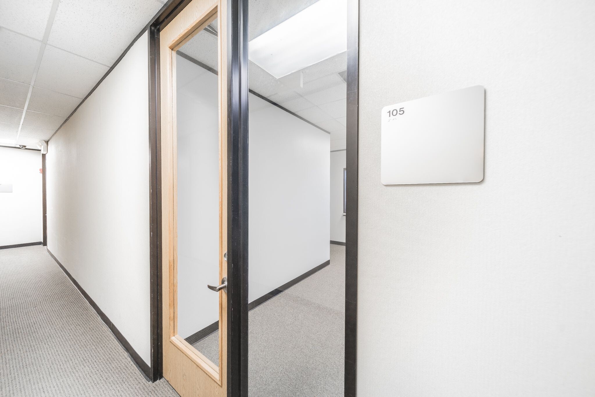 1880 S Dairy Ashford Rd, Houston, TX for lease Interior Photo- Image 1 of 4