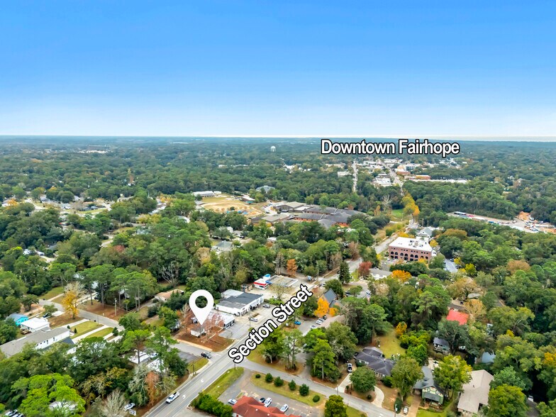 462 N Section St, Fairhope, AL à louer - Photo du bâtiment - Image 3 de 19