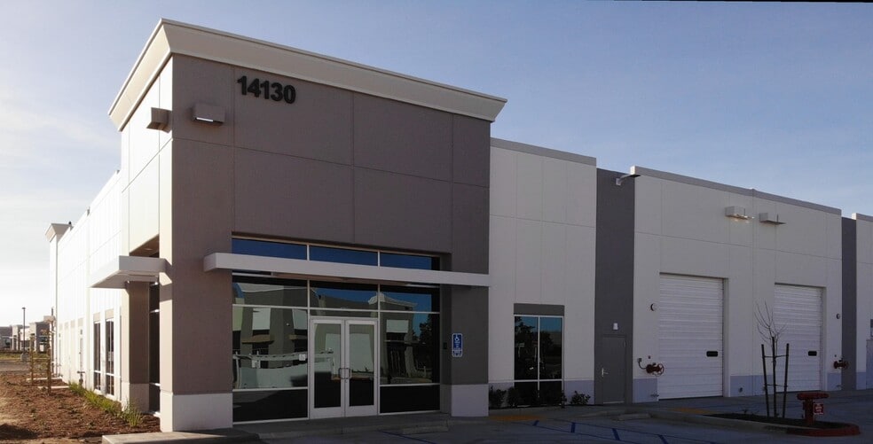 14130 Meridian Pky, Riverside, CA à louer - Photo principale - Image 2 de 6