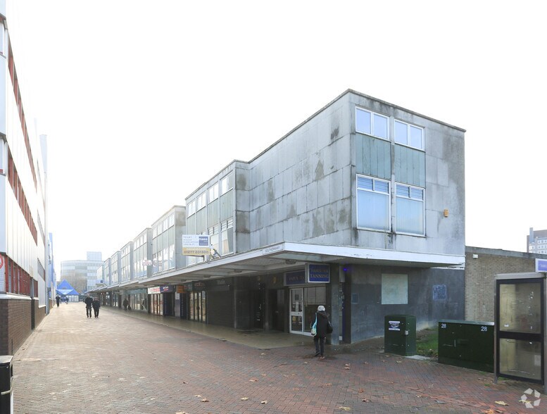 6-30 Southernhay, Basildon à louer - Photo du bâtiment - Image 2 de 3