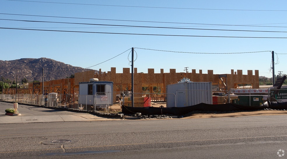 2743 Hamner Ave, Norco, CA for lease - Building Photo - Image 3 of 8