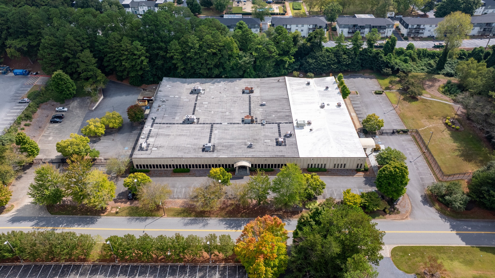 1300 Cobb Industrial Dr, Marietta, GA for sale Building Photo- Image 1 of 10