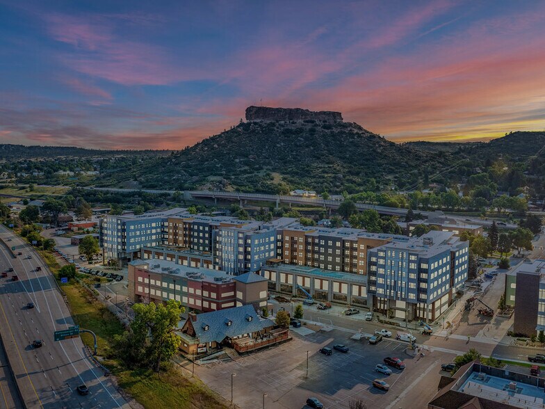 610 Jerry St, Castle Rock, CO à louer - Photo du bâtiment - Image 1 de 8