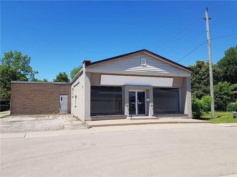 388 King St, Port Colborne, ON à vendre - Photo principale - Image 1 de 1