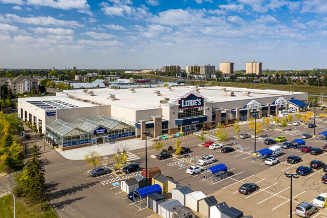 Plus de détails pour 10450 42nd Ave NW, Edmonton, AB - Commerce de détail à louer