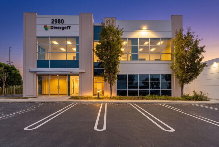 2980 Columbia St, Torrance, CA for sale - Building Photo - Image 2 of 18