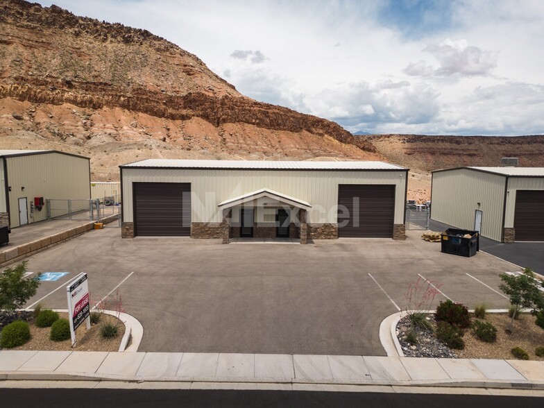 1487 E Hillcrest Dr, Washington, UT for lease - Building Photo - Image 3 of 4