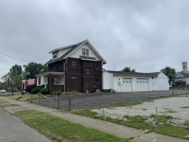 125 Smith Ave NW, Canton, OH for sale - Building Photo - Image 2 of 13