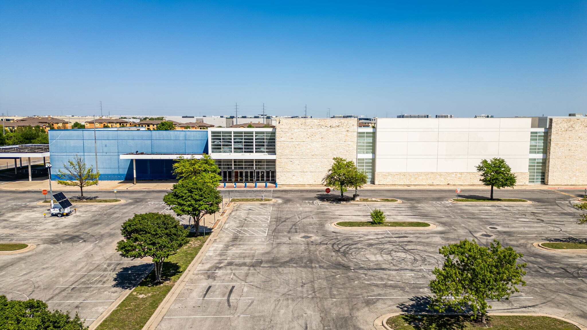 12625 N Interstate 35, Austin, TX for sale Primary Photo- Image 1 of 25