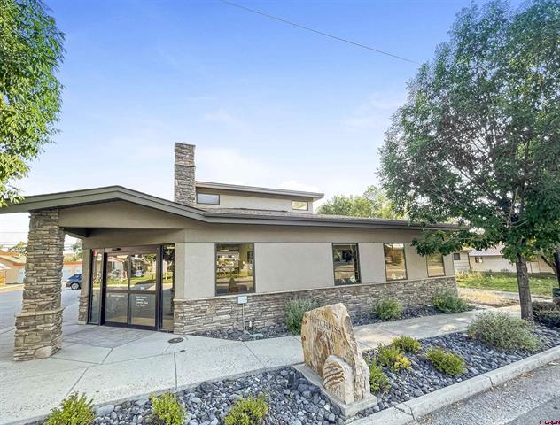 365 W Bridge St, Hotchkiss, CO à vendre Photo du bâtiment- Image 1 de 30