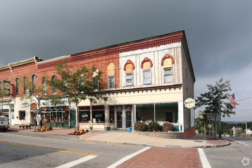2-4 Commercial St, Livonia, NY for sale - Building Photo - Image 1 of 17