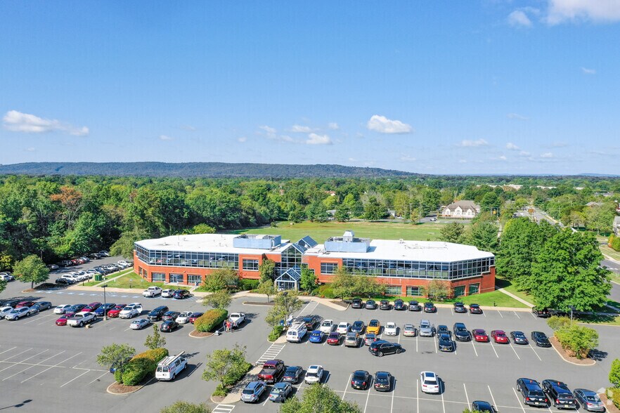 105 Raider Blvd, Hillsborough, NJ à louer - Aérien - Image 2 de 5