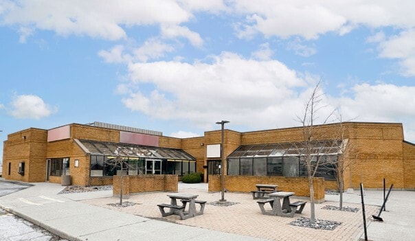 More details for 160 Keil Dr S, Chatham, ON - Industrial for Lease