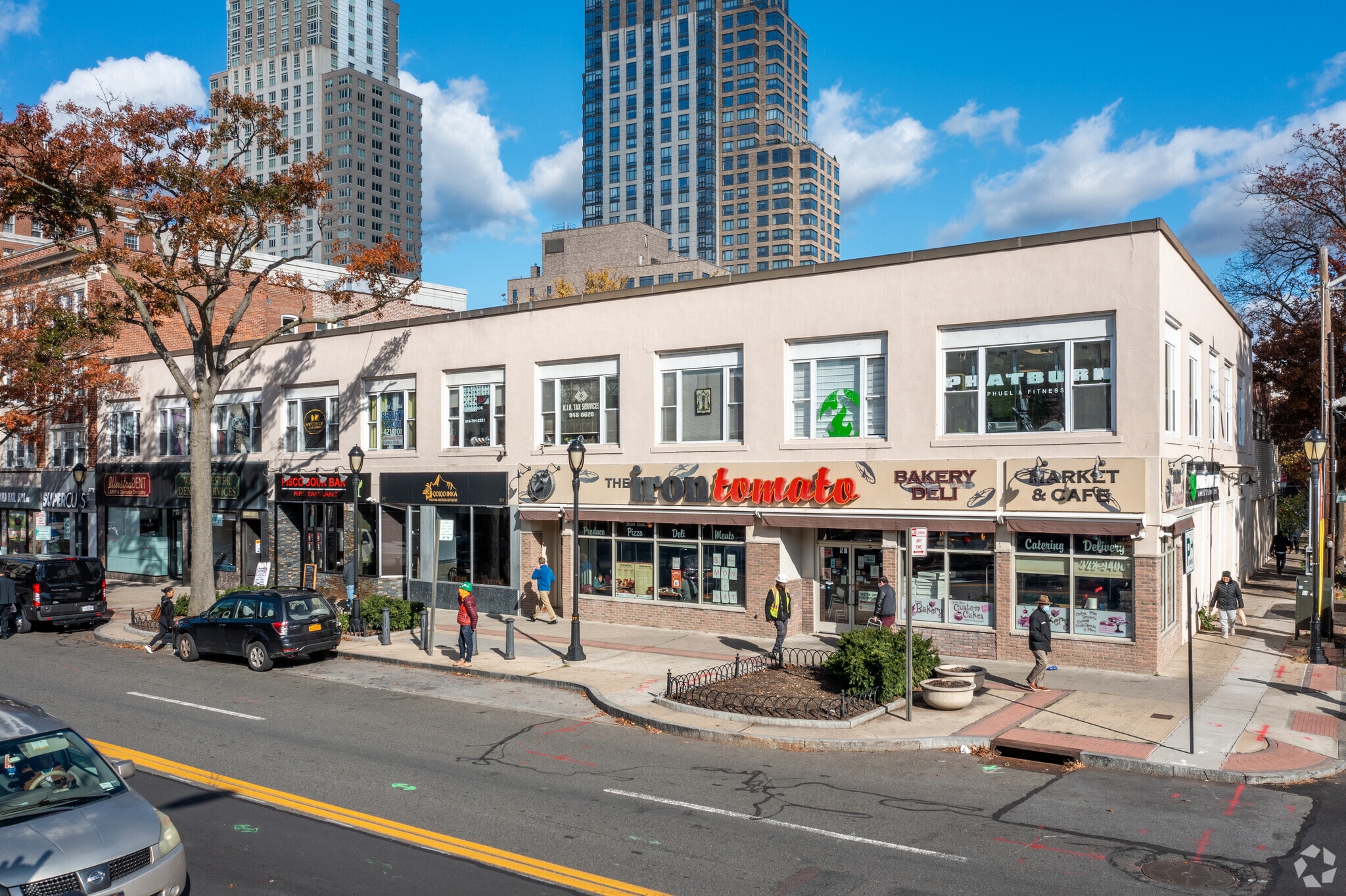 43-61 Mamaroneck Ave, White Plains, NY for lease Primary Photo- Image 1 of 14