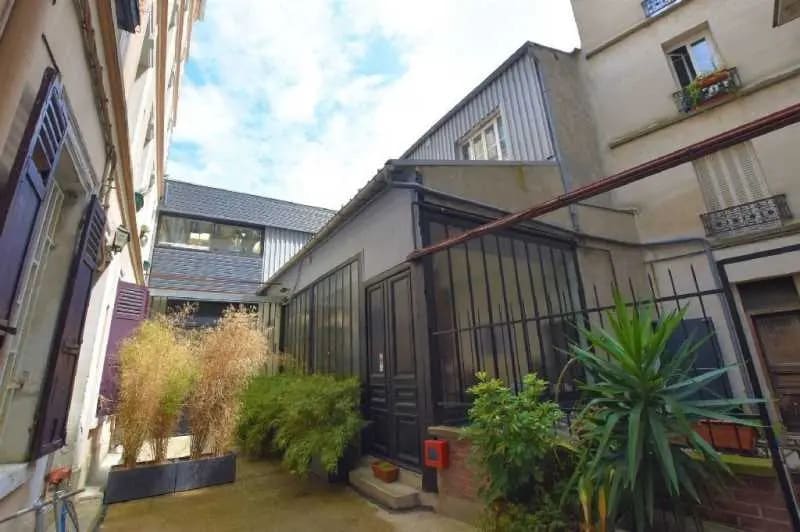 68 Rue Léon Frot, Paris à louer - Photo du bâtiment - Image 1 de 8