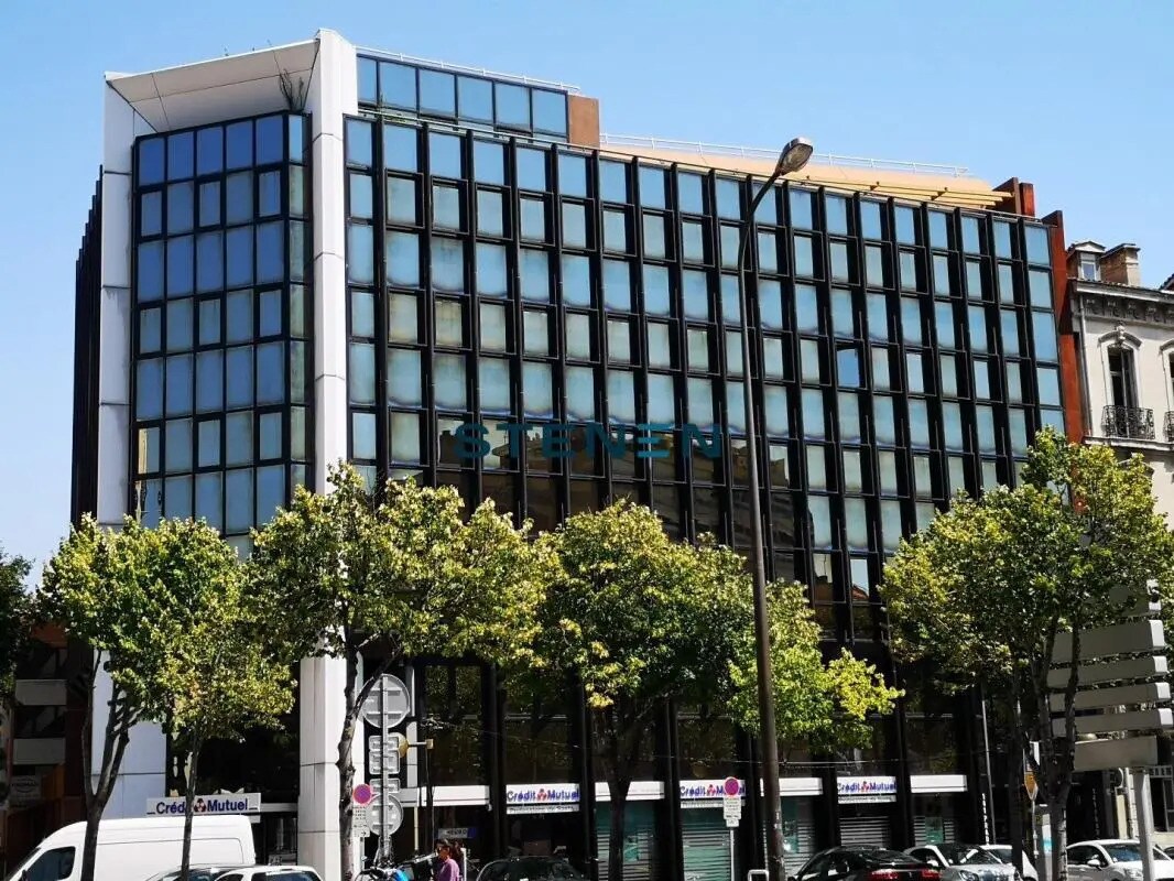 Bureau dans Marseille à louer Photo du bâtiment- Image 1 de 12