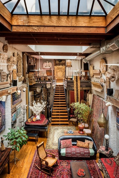 218 E 25th St, New York, NY for sale - Interior Photo - Image 2 of 8