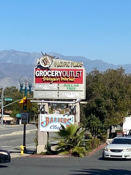 508-560 S Workman Mill Rd, La Puente, CA à louer - Photo du bâtiment - Image 2 de 7