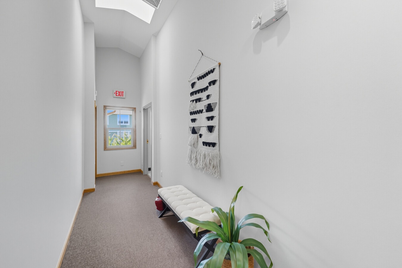 10130-10134 Colvin Run Rd, Great Falls, VA 22066 - Unit 10134 G&H - - Interior Photo - Image 1 of 30