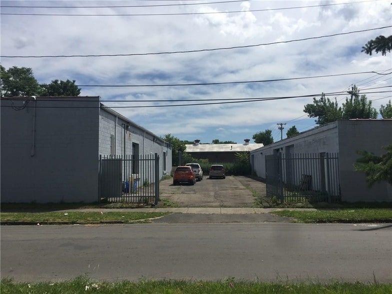 580 Child St, Rochester, NY for sale - Building Photo - Image 1 of 1