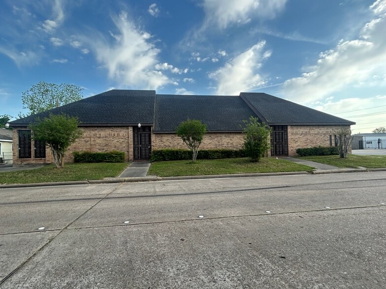 7555 Morley St, Houston, TX for sale - Building Photo - Image 3 of 15