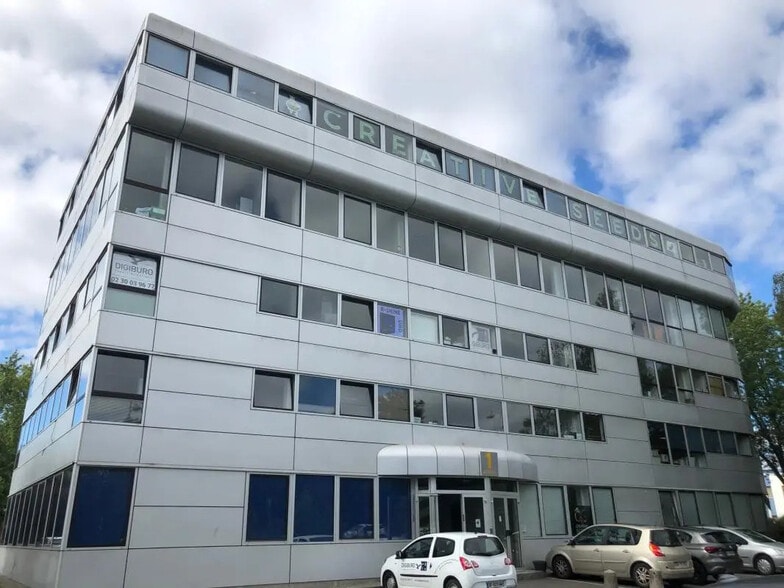 Office in Cesson-Sévigné for lease - Building Photo - Image 2 of 6