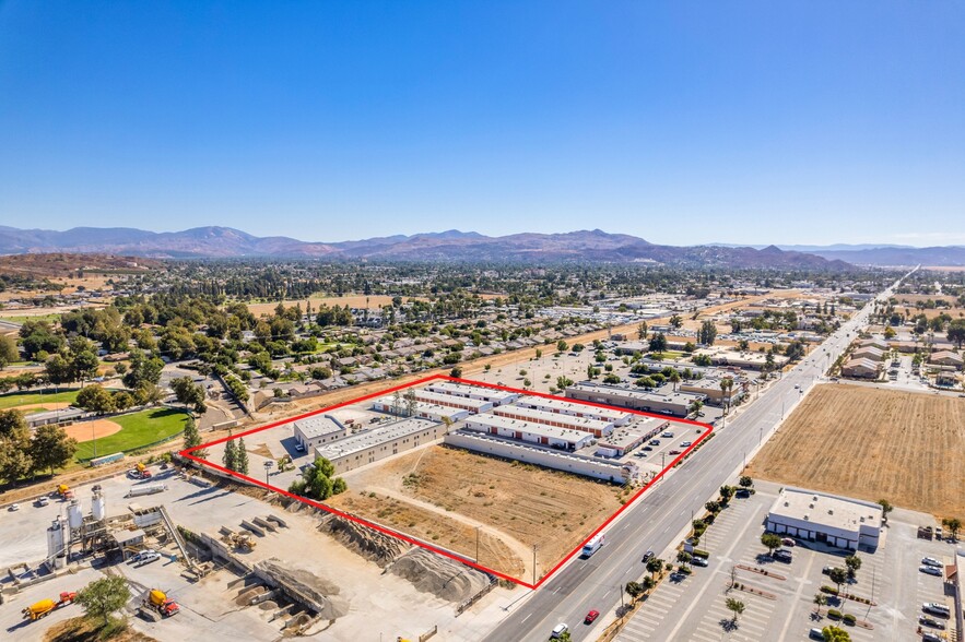 980B N State St, Hemet, CA for sale - Building Photo - Image 2 of 11