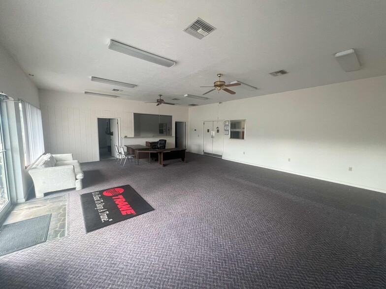 4855 S Suncoast Blvd, Homosassa, FL à vendre - Photo du bâtiment - Image 3 de 18