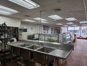 29 Glen St, Glen Cove, NY for lease Building Photo- Image 2 of 5