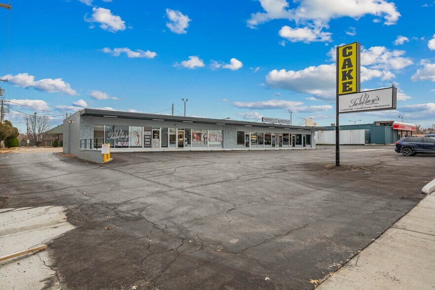 1774 S Grant Ave, Springfield, MO for sale - Building Photo - Image 2 of 34