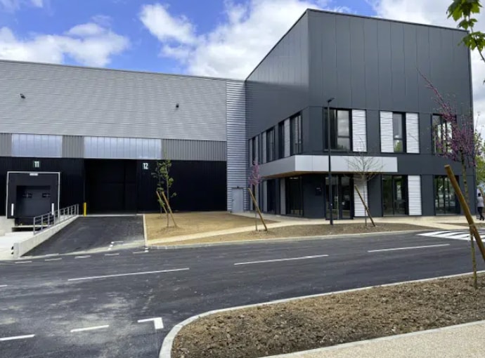 Avenue Louis Blériot, La Courneuve for lease Building Photo- Image 1 of 5