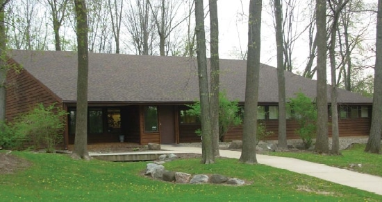 2424 American Ln, Madison, WI for lease Primary Photo- Image 1 of 15