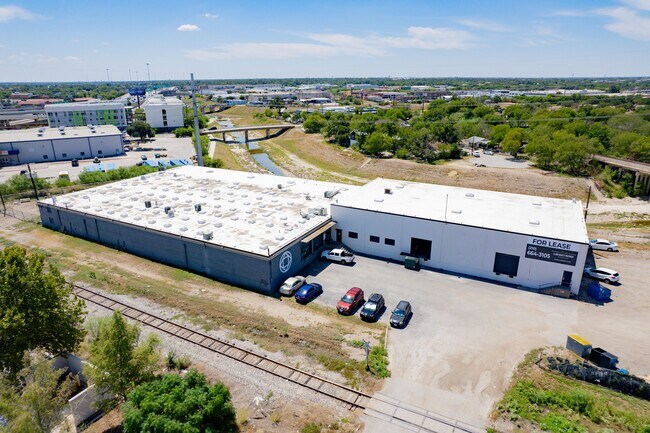 More details for 414 Vera Cruz, San Antonio, TX - Industrial for Lease