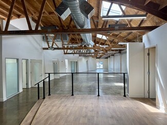 Plus de détails pour 1819-1823 Colorado Ave, Santa Monica, CA - Bureau à louer