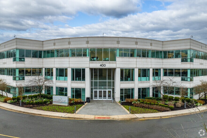 400 Commerce Dr, Newark, DE à louer - Photo du bâtiment - Image 2 de 5